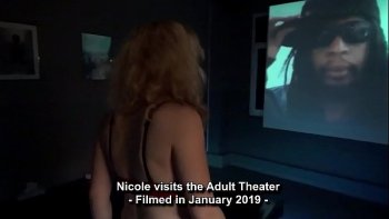 Порно с участием взрослых