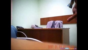 Порно подглядывания на работе русское