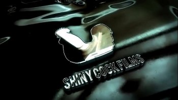 Гуляют и разговаривают обо всем на свете