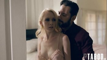 Но он опускает руку в карман и стискивает мой затылок