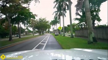 Механик в автосервисе оформил клиентку полной программе