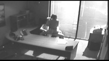 После чего любовница исполнила по просьбе дружка приятный и нежный минет