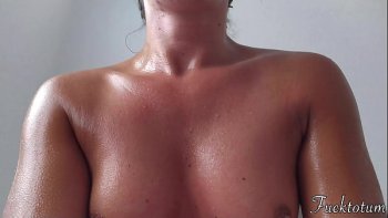 Поиздевался потную сестру