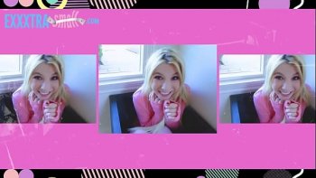 Лижет две пизды одновременно