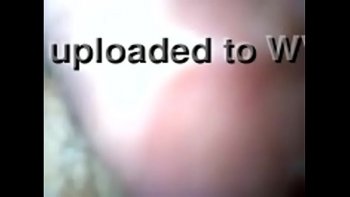 Ежеватые бабы прилуняются на мужской член по очереди